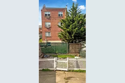 69-11 62nd Drive, Middle Village, NY 11379 - Photo 25
