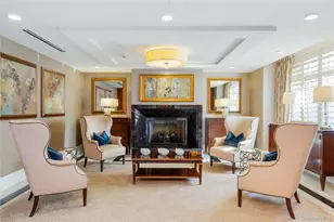 2000 Royal Ct, North Hills, NY 11040 - Photo 23