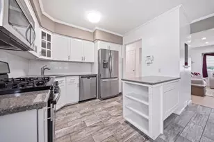 66 Caroline Ave, Franklin Square, NY 11010 - Photo 7
