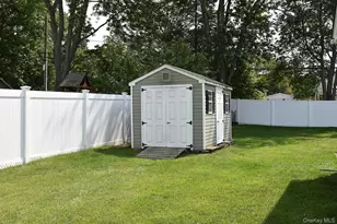 14 Milburn Rd, South Setauket, NY 11720 - Photo 23