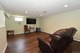 14 Milburn Rd, South Setauket, NY 11720 - Photo 17