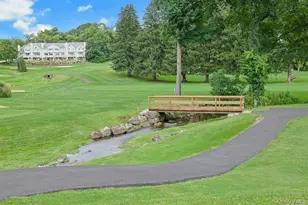 29 Country Club Ln, Pleasantville, NY 10570 - Photo 35