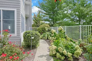 29 Country Club Ln, Pleasantville, NY 10570 - Photo 5