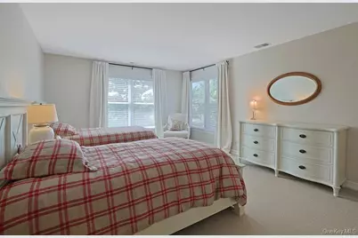 29 Country Club Lane, Pleasantville, NY 10570 - Photo 25