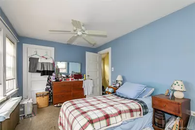 48 Saint Marks Place, Roslyn Heights, NY 11577 - Photo 15