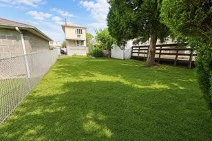 201-10 26th Ave, Bayside, NY 11360 - Photo 11