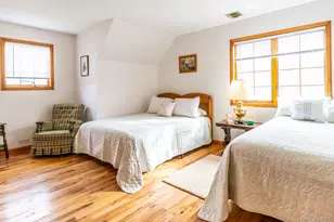 16 Roosevelt Blvd, Patchogue, NY 11772 - Photo 3