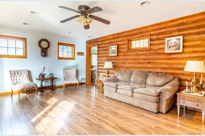 16 Roosevelt Boulevard, Patchogue, NY 11772 - Photo 13