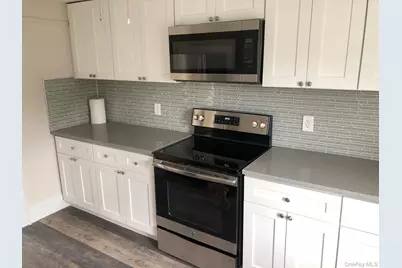 130 Jefferson Avenue #2nd Floor, Mineola, NY 11501 - Photo 9