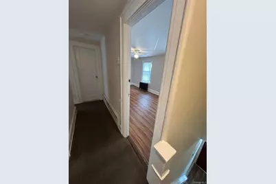 130 Jefferson Avenue #2nd Floor, Mineola, NY 11501 - Photo 5
