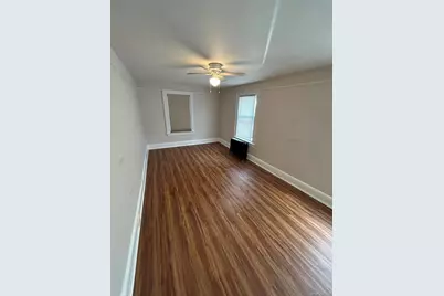 130 Jefferson Avenue #2nd Floor, Mineola, NY 11501 - Photo 3