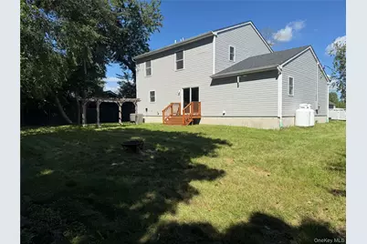 8 W Narcissus Road, Mastic Beach, NY 11951 - Photo 25