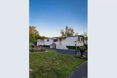 33 Valley Forge Drive, Bohemia, NY 11716 - Photo 1