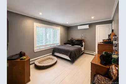 1055 Stanton Avenue, Woodmere, NY 11598 - Photo 13