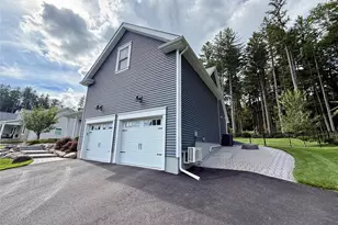 142 Lexington Ln, Blakeslee, PA 18610 - Photo 11