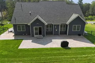 142 Lexington Ln, Blakeslee, PA 18610 - Photo 7