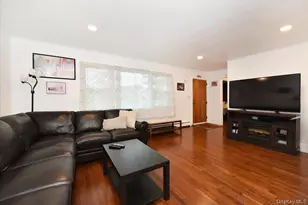 95 Jenkins Ave, North Babylon, NY 11703 - Photo 5