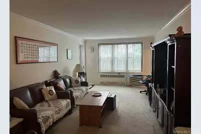 23-35 Bell Boulevard #3H, Bayside, NY 11360 - Photo 5