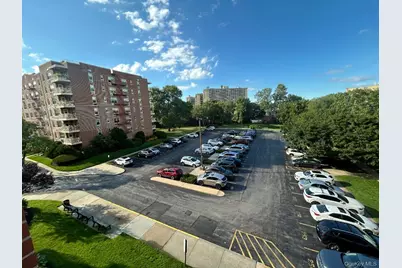 23-35 Bell Boulevard #3H, Bayside, NY 11360 - Photo 37