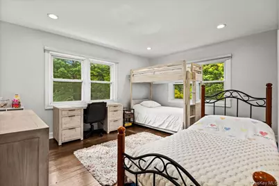 10 Vista Drive, Great Neck, NY 11021 - Photo 27