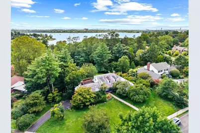 10 Vista Drive, Great Neck, NY 11021 - Photo 47