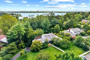 10 Vista Dr, Great Neck, NY 11021 - Photo 47