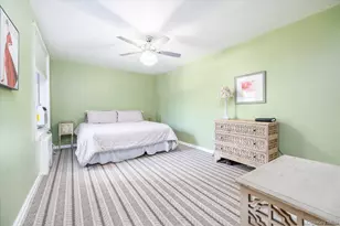 194 Smith St, Freeport, NY 11520 - Photo 9