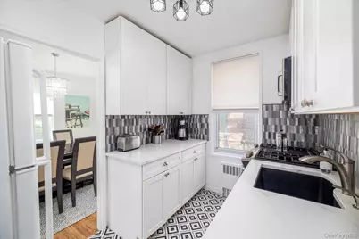 194 Smith Street #1Q, Freeport, NY 11520 - Photo 7