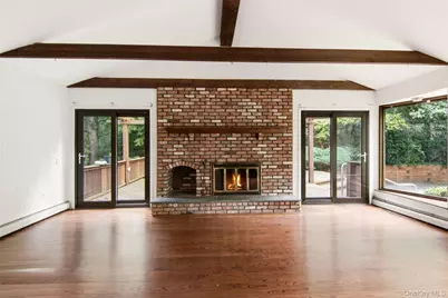 2 Cascade Court, Dix Hills, NY 11746 - Photo 17