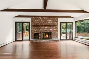 2 Cascade Ct, Dix Hills, NY 11746 - Photo 17