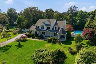 204 Melrose Pkwy, Patchogue, NY 11772 - Photo 31