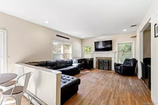 204 Melrose Pkwy, Patchogue, NY 11772 - Photo 15