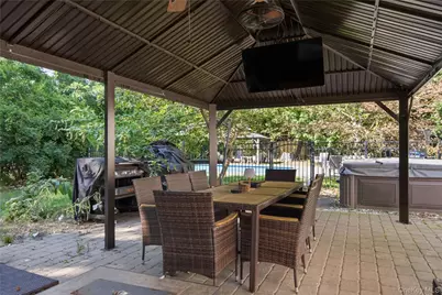 204 Melrose Parkway, Patchogue, NY 11772 - Photo 35