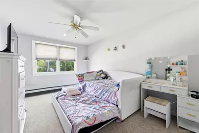 204 Melrose Parkway, Patchogue, NY 11772 - Photo 25