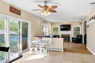 204 Melrose Pkwy, Patchogue, NY 11772 - Photo 7