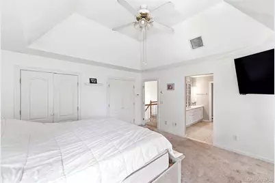 204 Melrose Parkway, Patchogue, NY 11772 - Photo 21