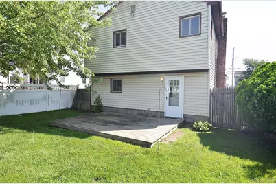 855 Surf Street, Lindenhurst, NY 11757 - Photo 21
