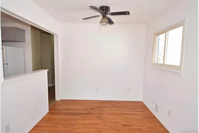 855 Surf Street, Lindenhurst, NY 11757 - Photo 9