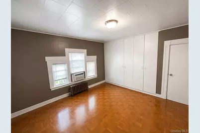 8755 114th Street #2nd fl, Richmond Hill, NY 11418 - Photo 9