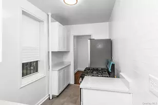 2600 Henry Hudson Parkway E, Bronx, NY 10463 - Photo 11
