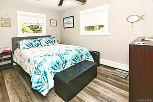 14 Kathy St, Hampton Bays, NY 11946 - Photo 17