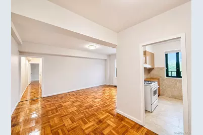 1569 Metropolitan Avenue #6I, Bronx, NY 10462 - Photo 3