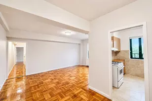 1569 Metropolitan Ave, Bronx, NY 10462 - Photo 3