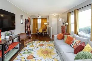 384 Michigan Ave, Massapequa Park, NY 11762 - Photo 5