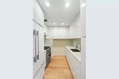 65 Oceana Drive E #9A, Brooklyn, NY 11235 - Photo 3