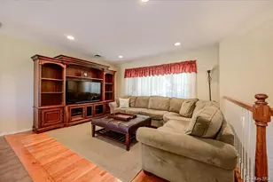 784 Newbridge Rd, Bellmore, NY 11710 - Photo 7