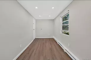 14 Electric St, Patchogue, NY 11772 - Photo 23