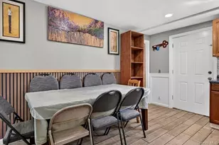 14 Electric St, Patchogue, NY 11772 - Photo 11