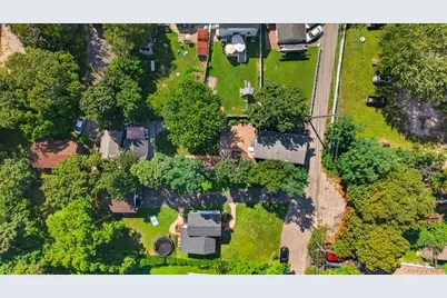14 Electric Street, Patchogue, NY 11772 - Photo 29