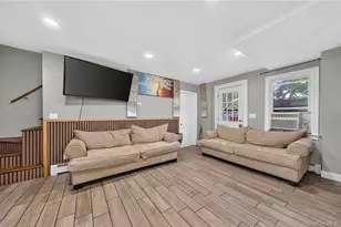 14 Electric St, Patchogue, NY 11772 - Photo 5